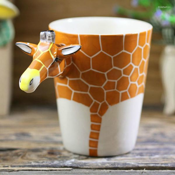 Tassen 1 Stück Kreative Giraffe Keramiktasse 3D-Cartoon-Tierbecher Handbemalter grüner Tee Einschichtiges personalisiertes Geschenk