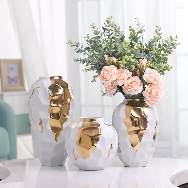 Vasen, kreative nordische Keramik, goldene geometrische Keramikvase, modernes Zuhause, Blumenarrangement, dekorative Ornamente, Hochzeit