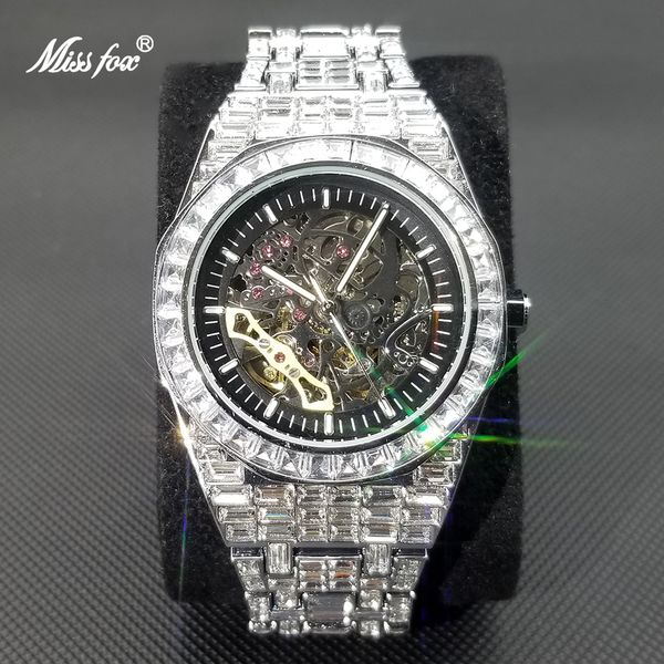 Uhrenarmbänder Miss Ice Out Automatik für Männer Mechanische Armbanduhr Luxus Volldiamant Hohlzifferblatt Männliche Uhren Geschenk 230824