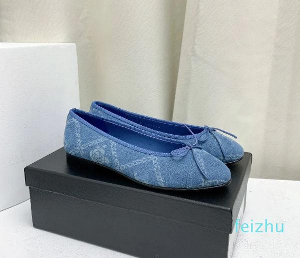 Denim Ballet Couro Rodada Toe Cap Saltos Flats para Grils Designers Top Quality Casual Dress Shoes Calçado de Fábrica