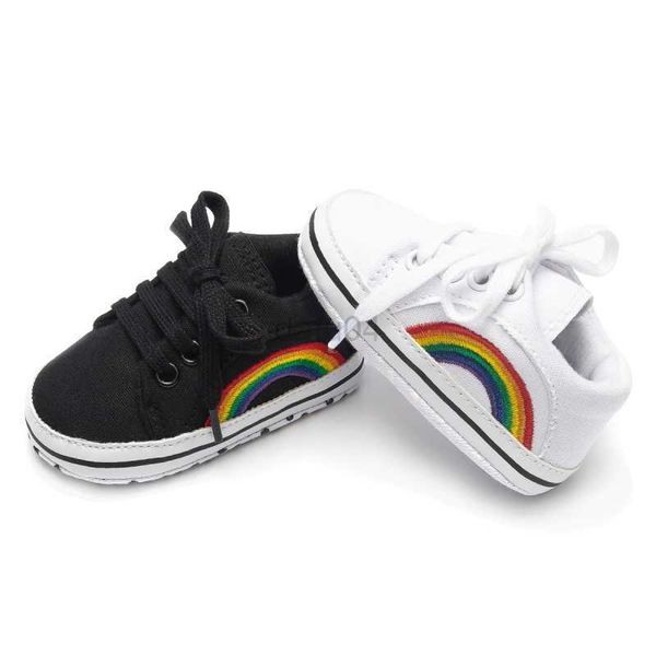 Primi camminatori Neonati maschi Ragazze Modello arcobaleno Tela Sneaker Morbida suola antiscivolo Casual Prewalker Neonato Primi camminatori Scarpe 0-18M L0826