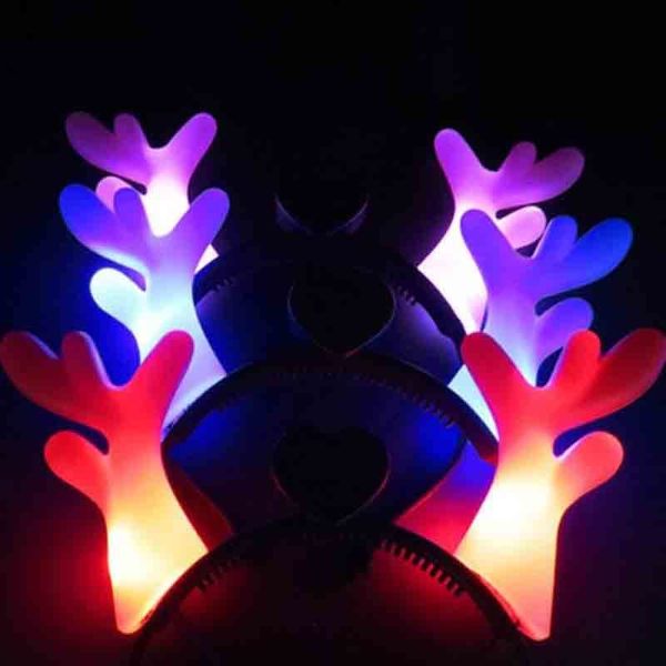 LED Light Sticks 3 PCS Luminoso Brinquedo de Natal Simulação Antlers Headwear Deer Chifres Grampos de Cabelo Headband Halloween Cosplay Headdress 230825