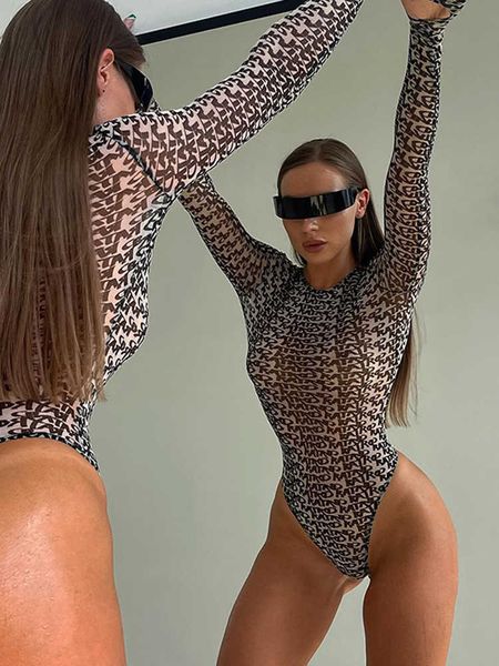 Mulheres Macacões Macacão Hirigin Sexy Mulheres Slim Fit Bodysuit Tops Manga Longa Sheer Ver Através Bodysuits Rhinestone Hollow Out Backless Leotard Camiseta T230825