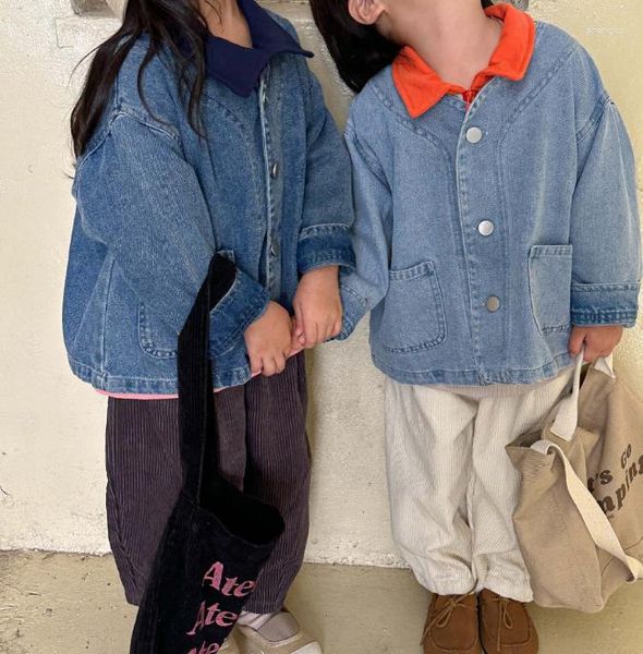 Giubbotti 2023 Arrivo Ragazze Ragazzi Cappotto di jeans Autunno Cotone Manica intera Moda Cappotti per bambini 1-8 anni KK113