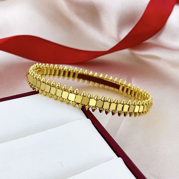 Bracciale di lusso con testa di proiettile, piramide, braccialetto di diamanti, acciaio inossidabile, oro rosa, gioielli di moda personalizzati, regalo all'ingrosso