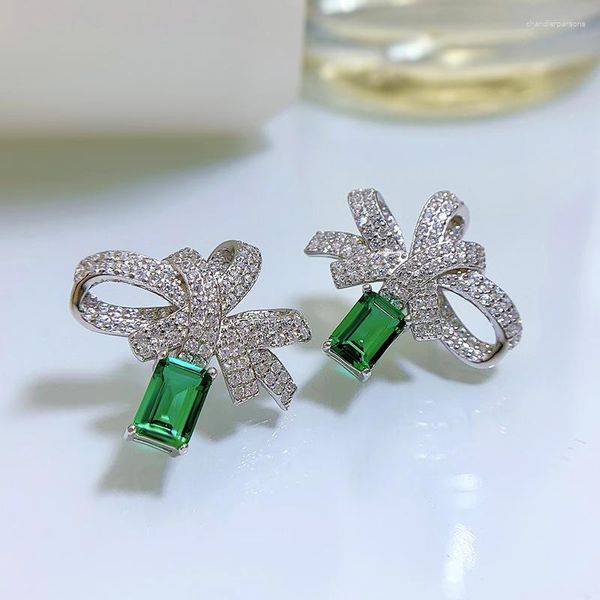 Anéis de cluster 2023 1ct esmeralda brincos de alto carbono diamante retro s925 prata esterlina 5/7 feminino vendas diretas de fábrica