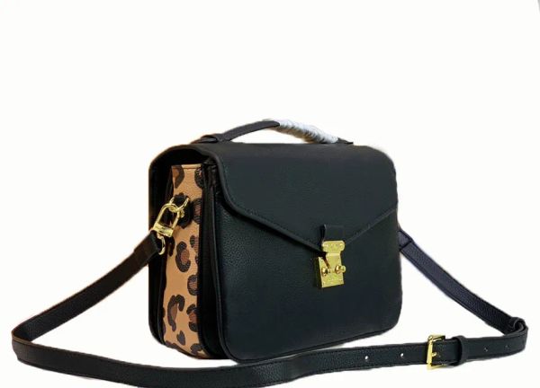 Tasarımcı Omuz Çantası Lüks Kadın Çantalar Pochette Toates En kaliteli çiçekler mektuplar Empreinte Mesaj Çantaları Bayan Moda Leopar Baskı Crossbody