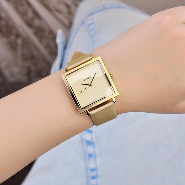 Нарученные часы 2023 Unisex Square Dial Sport Quartz Watch Faux Leather Strap Fashion Women Men Maning Стильные элегантные наручные часы британцы