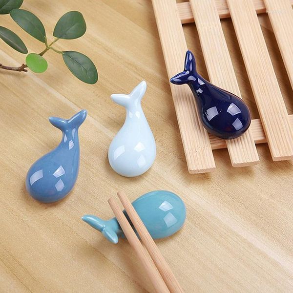 Pauzinhos dos desenhos animados suportes de cerâmica forma de baleia esteira cozinha arte artesanato suporte de mesa