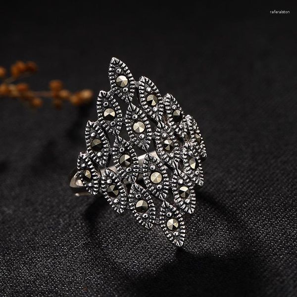 Anéis de cluster S925 Sterling Silver Vintage Marcasite Dedo Mulheres Bohemian Rhombus Anel Cigano Misterioso Jóias Oco Bijoux