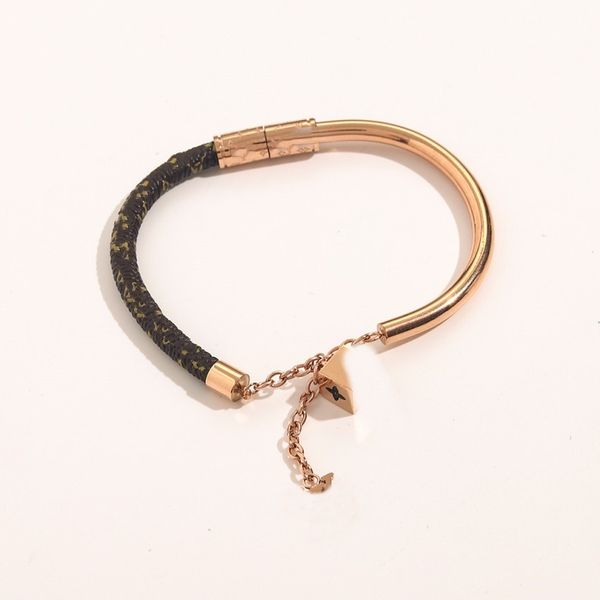 braccialetti di design per donna braccialetto a cuore braccialetto di design per uomo braccialetto titolare catena a maglia cubana braccialetto di gioielli di design braccialetto in oro braccialetto regalo di Natale