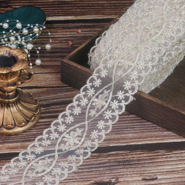 Carta da imballaggio 65CM Ricamo in oro Ricamo in pizzo Maglia larga Tulle per abiti Lolita Abbigliamento Accessori per indumenti Copricapo di lusso Decorativo fai da te 230826