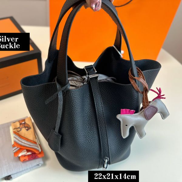 Bolsas de designer para mulheres bolsa de ombro de couro preto bolsa de designer de couro genuíno alça grossa bolsas de couro macio com bloqueio de prata sacos de viagem de escritório sacos de marca