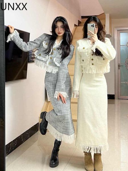 Vestido de duas peças unxx francês vintage tweed dois conjuntos de peças mulheres roupas de alta qualidade jaqueta franjada saia longa 2 peças ternos conjuntos de saia 230827