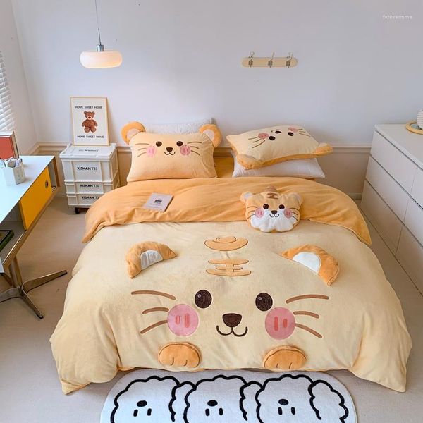 Set di biancheria da letto Inverno Tenere al caldo Simpatico cartone animato Tigre Applique Set per bambini Copripiumino in peluche Federe in lenzuolo in tessuto morbido pile