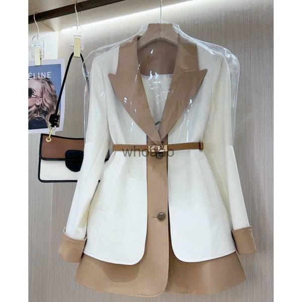 High-End-Luxusdesigner Chic French Fake Fake Zweiköpfiger Anzug Langarmjacke weiße Blazer Frauen Trench Coat HKD230825