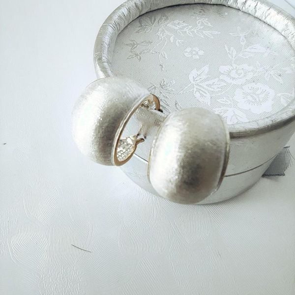 Orecchini a bottone KJJEAXCMY Boutique di marca Gioielli in argento sterling 925 spazzolato intarsiato con bordo dorato Fibbia per l'orecchio Lusso da donna
