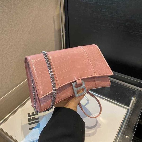 18% di sconto sulla borsa 2024 Nuovo designer di lancio Hand Hand Hourglass Womens Spalla Silver Chain Crossbody di fascia alta e versatile Nuovo stile di celebrità Internet