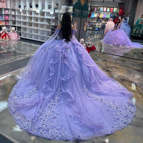 Lavendel-Schatz-Prinzessin glänzende Quinceanera-Kleider Ballkleid mit Spitze und Umhang, süßes Kleid für 15 Quinceanera 16