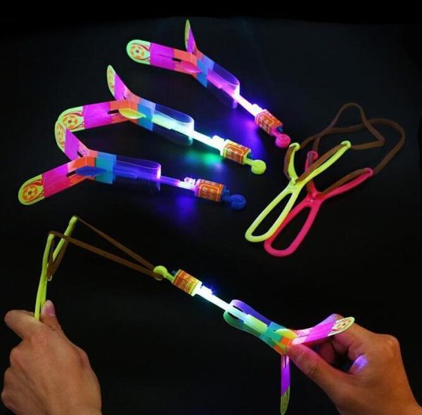 LED giocattoli volanti elicottero razzo elicotteri con luci a led lanciatori rimbalzante fionda trasmettitore gioco giocattolo festival festa regalo per bambini