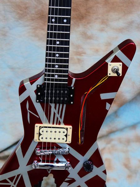 Chitarra elettrica Striped Shark, Eddie Van Halen, rosso metallizzato/argento