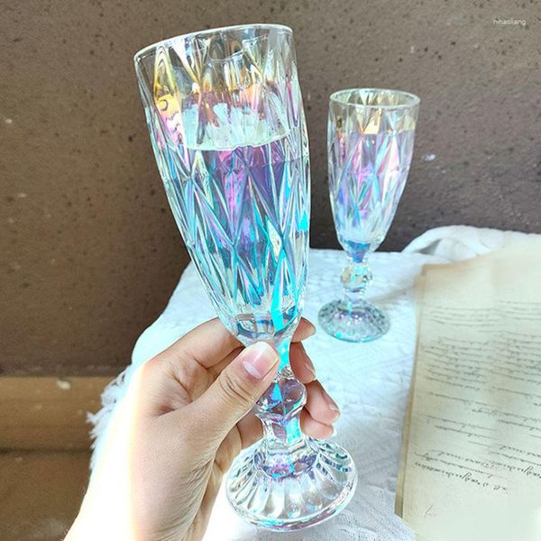 Bicchieri da vino 2 pezzi Colori Flash Calice in rilievo vintage Calici flute di champagne Calici Tazza di vetro Decorazioni per la tavola