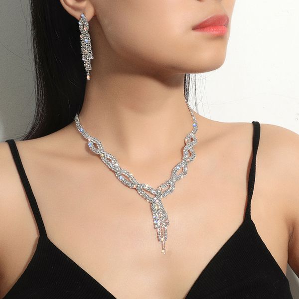 Novo colar conjunto de brincos tecido strass colar colar ornamento de noiva corrente com diamante banquete conjunto corrente