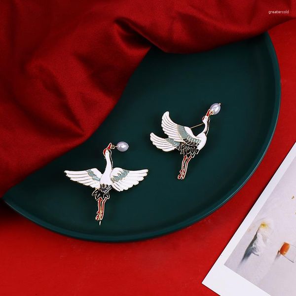 Spille Morkopela Perle d'acqua dolce Gru Spilla smaltata Fascino uccello vintage per regalo di gioielli di lusso da donna