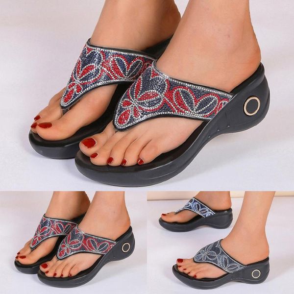 Sandalen House 6 Damenmode Sommer Strass Clip Toe Laib Brot Hausschuhe für Frauen Slip On Indoor Outdoor