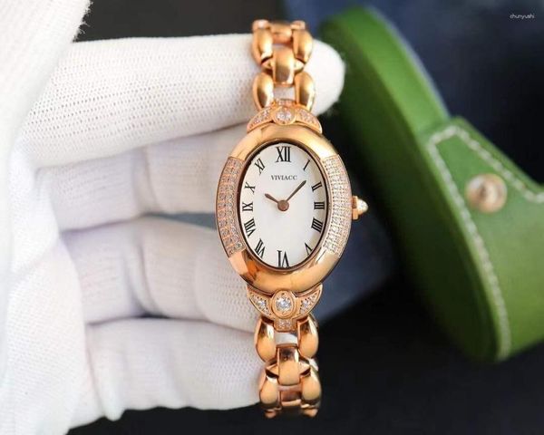 Armbanduhren 30mm Damen Edelstahl Oval Quarzuhr Römische Ziffern Zifferblatt Damen Rosa Perlmutt Muschel Armbanduhr CZ Diamant Uhr