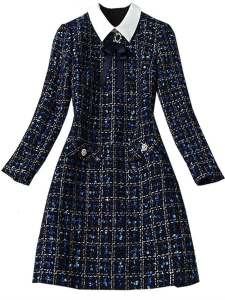 Grundlegende Freizeitkleider, Herbst-Winter-Tweed-Kleid für Damen, modisch, marineblau, kariert, Fliege, lange Ärmel, Diamanten, Knöpfe, Vintage, kurzes Wollkleid 230828