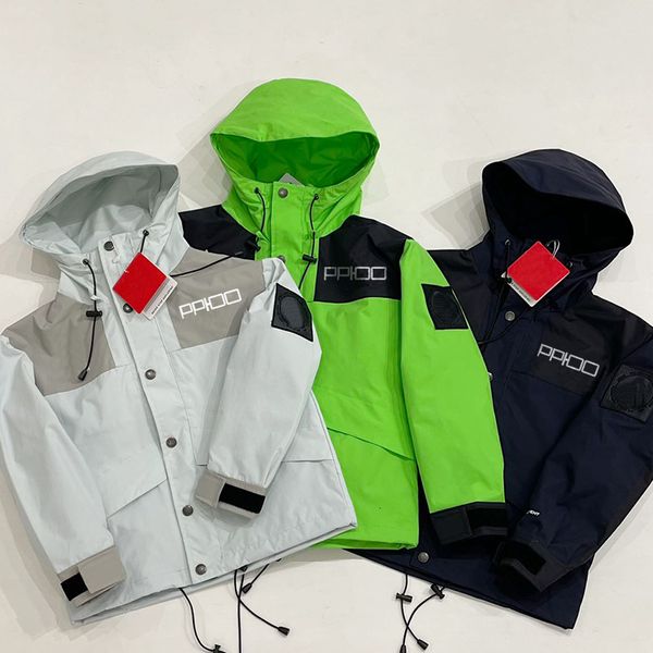 Trench da uomo 2023 cappotto per bambini per bambini primavera e autunno stile di abbigliamento versione coreana della giacca top medio 230828