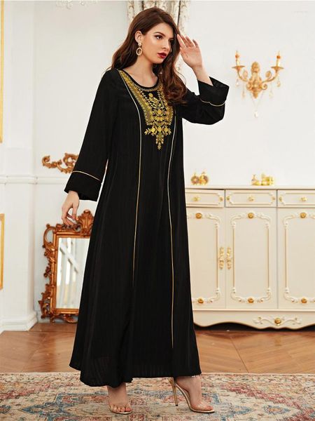 Этническая одежда женская женская мода мода повседневная черная пуловер с круглой шеей свободной талию городской юбки Золотая нить платье вышивки