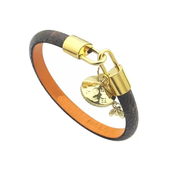 Bracciale di design Bracciale in pelle piatta marrone per donna Uomo Love Lock Charm V Bracciale Party popolare Gioielli di alta qualità Regalo per fidanzata