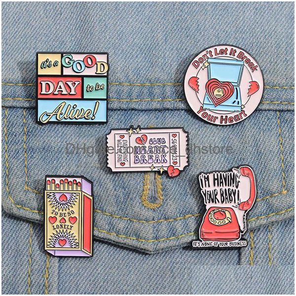 Pins Broschen Musik Telefon Brosche Niedliche Filme Spiele Harte Emaille Pins Sammeln Cartoon Rucksack Hut Tasche Kragen Revers Abzeichen Drop Del Dhvsm