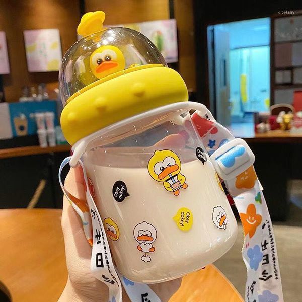 Su Şişeleri Sevimli Şişe Kore Karikatür Eğlenceli Yaz Çocukları Plastik Şeffaf Kupa Öğrenci Taşıyan Kız Hediyesi