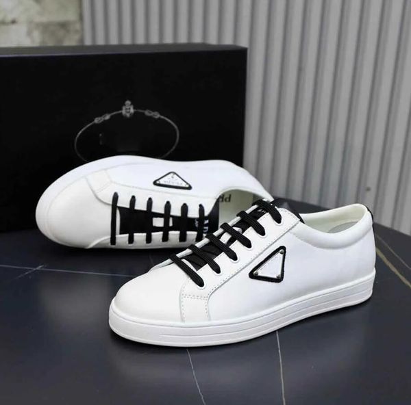 Marke gebürstetes Leder Sneakers Schuhe für Herren Schwarz Low Top Skateboard Walking Schuh Top Qualität Komfort Rabatt Mann Schuhe EU38-45.BOX