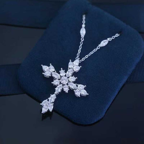 Ожерелья подвесные ожерелья дизайнерское ожерелье Harry W Luxury Top 925 Серебряное серебряное серебро полное алмазное кросс -резамен