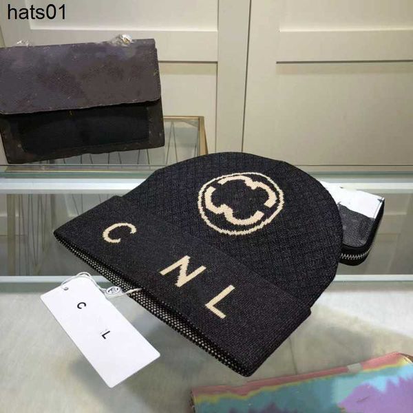 Designer Brand channel Cappello a cuffia da uomo Cappello lavorato a maglia con teschio ricamato con lettera autunno e inverno da donna