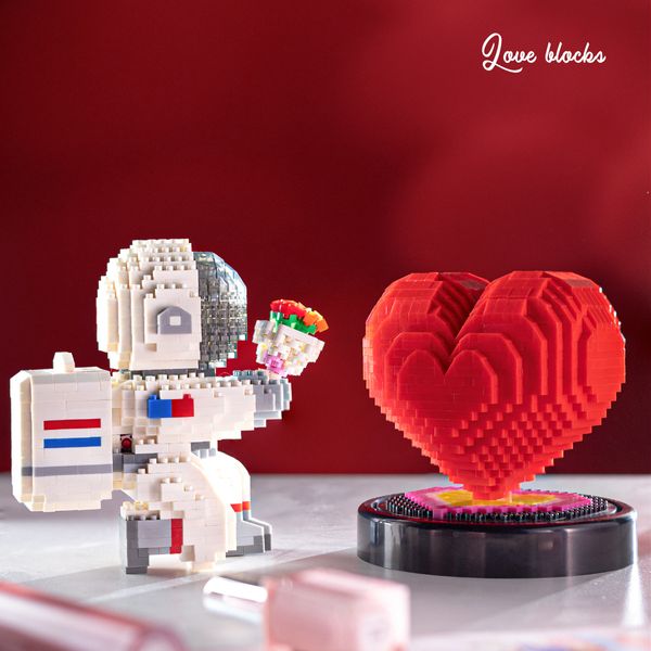 Commercio all'ingrosso personalizzato Love Doll Block Fresh Love Friend Brick Sets 15202 Kit di costruzione di modelli di fiori Blocchi di modelli di giocattoli Bee My Love Giocattoli interattivi per bambini