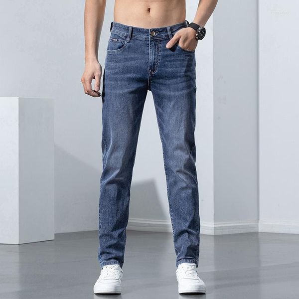 Jeans da uomo 2023 moda autunnale pantaloni in denim di cotone nero pantaloni maschili casual slim fit stretch skinny