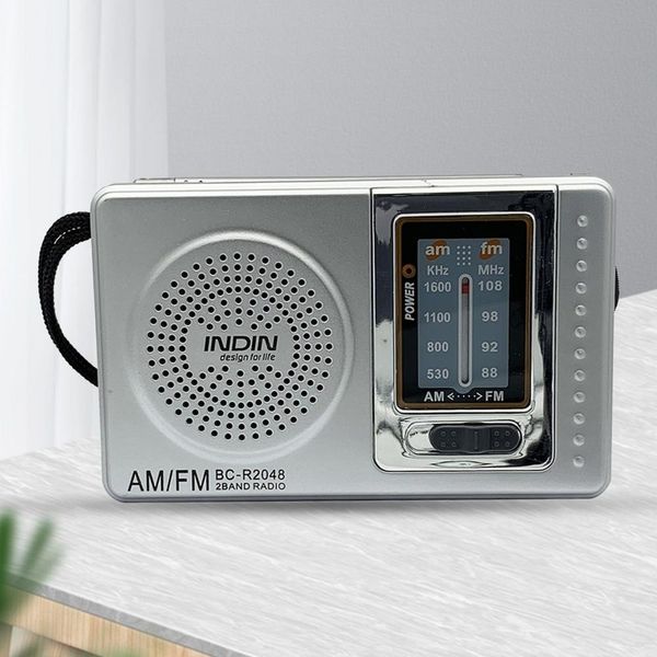 Rádio R2048 Portátil Tamanho de Bolso Antena Telescópica Alimentado por Bateria Mini Multifuncional AM FM para Idosos 230830