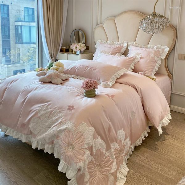 Bettwäsche-Sets, rosa, 100 % ägyptische Baumwolle, Schmetterlings-Blumen-Stickerei-Set, Spitzenrand, Bettbezug, flaches/Spannbettlaken, Kissenbezüge