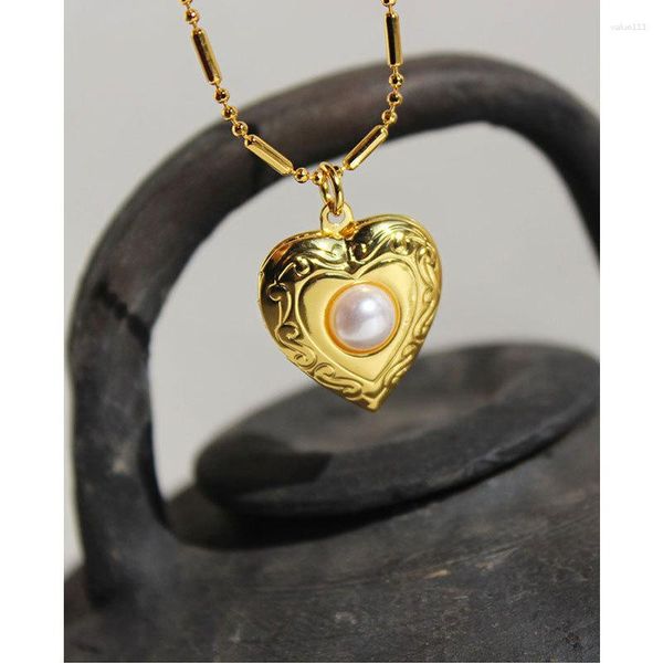 Collane con ciondolo per donna Collana con medaglione regalo per gioielli femminili con perle naturali a forma di cuore placcato oro