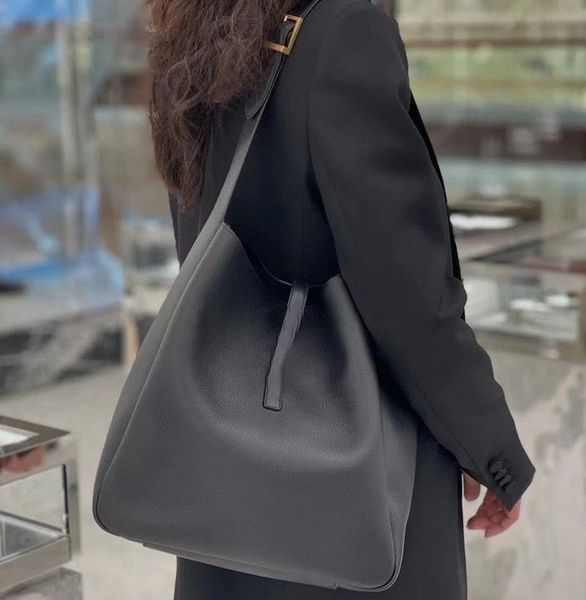 loulou DesignerTote Bag hobo Bag a bolsa de luxo Bolsas de ombro Crossbody Classic Womens de alta capacidade de couro genuíno de alta qualidade saco de axila