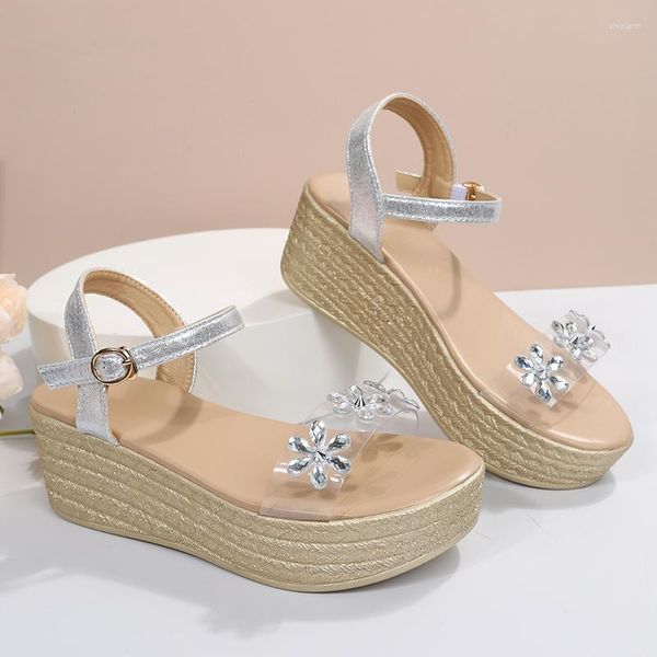 Sandali fiore di cristallo piattaforma robusta donna estate 2023 scarpe gladiatore in pvc trasparente donna cinturino con fibbia fondo spesso