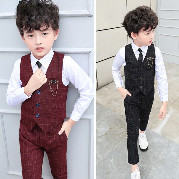 Tute Ragazzo Plaid Gilet Blazer Gilet per bambini Abiti da sposa Set Bambino Abito formale Completo Bambino Spilla Camicia Pantalone Baby Gentlemen Outfit 230830