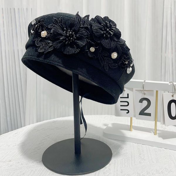 Berretti dal design elegante 3D petalo fiore berretto berretto autunnale fata nera inverno spesso donna festa da viaggio all'aperto Patiner