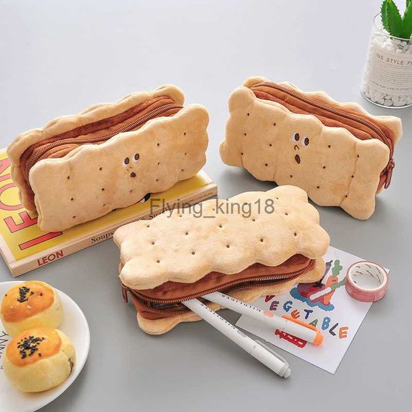 Sacos de lápis Sharkbang Kawaii Biscoito Areia Biscuit Soft Plush Pencil Case Bag Cute Pencilcase Crianças Presente de Aniversário Escola Papelaria HKD230831