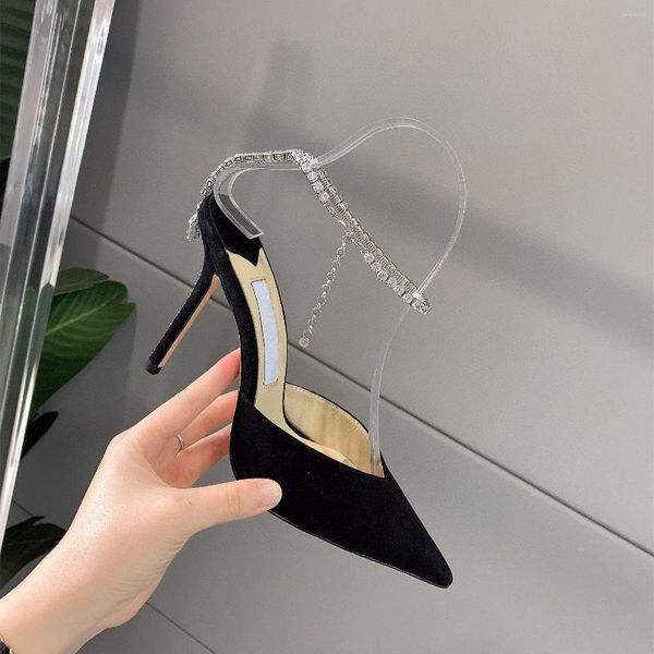 Sandálias 2023 Lady Designer Verão Mulheres Sapatos Poined Toe Cristal Cetim Seda Salto Alto Stiletto Stripper Zapatos Mujer Casamento Nupcial